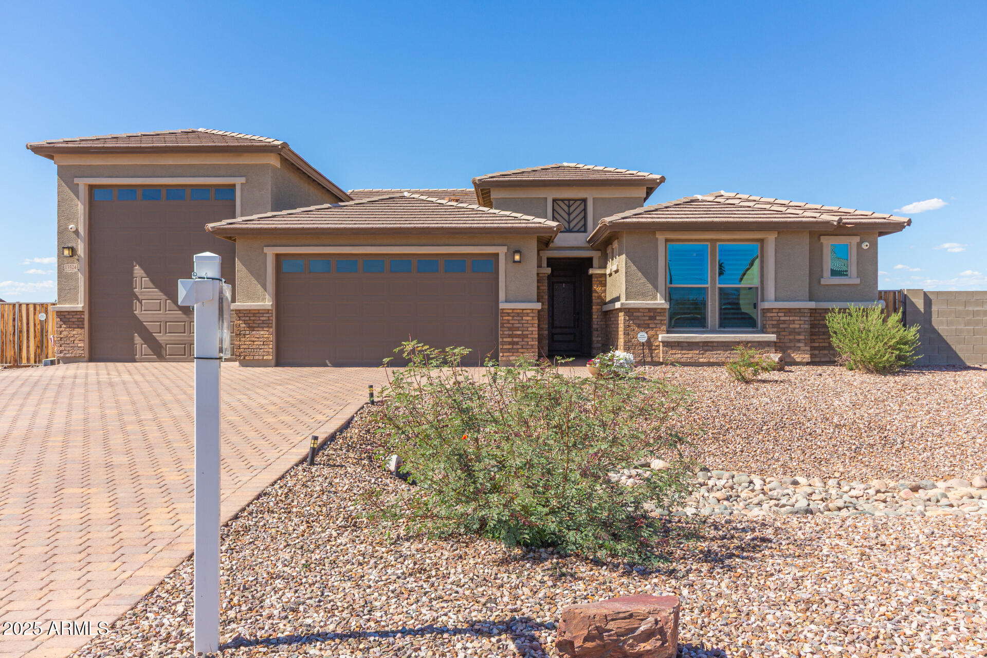13524 W Sierra Vista Drive