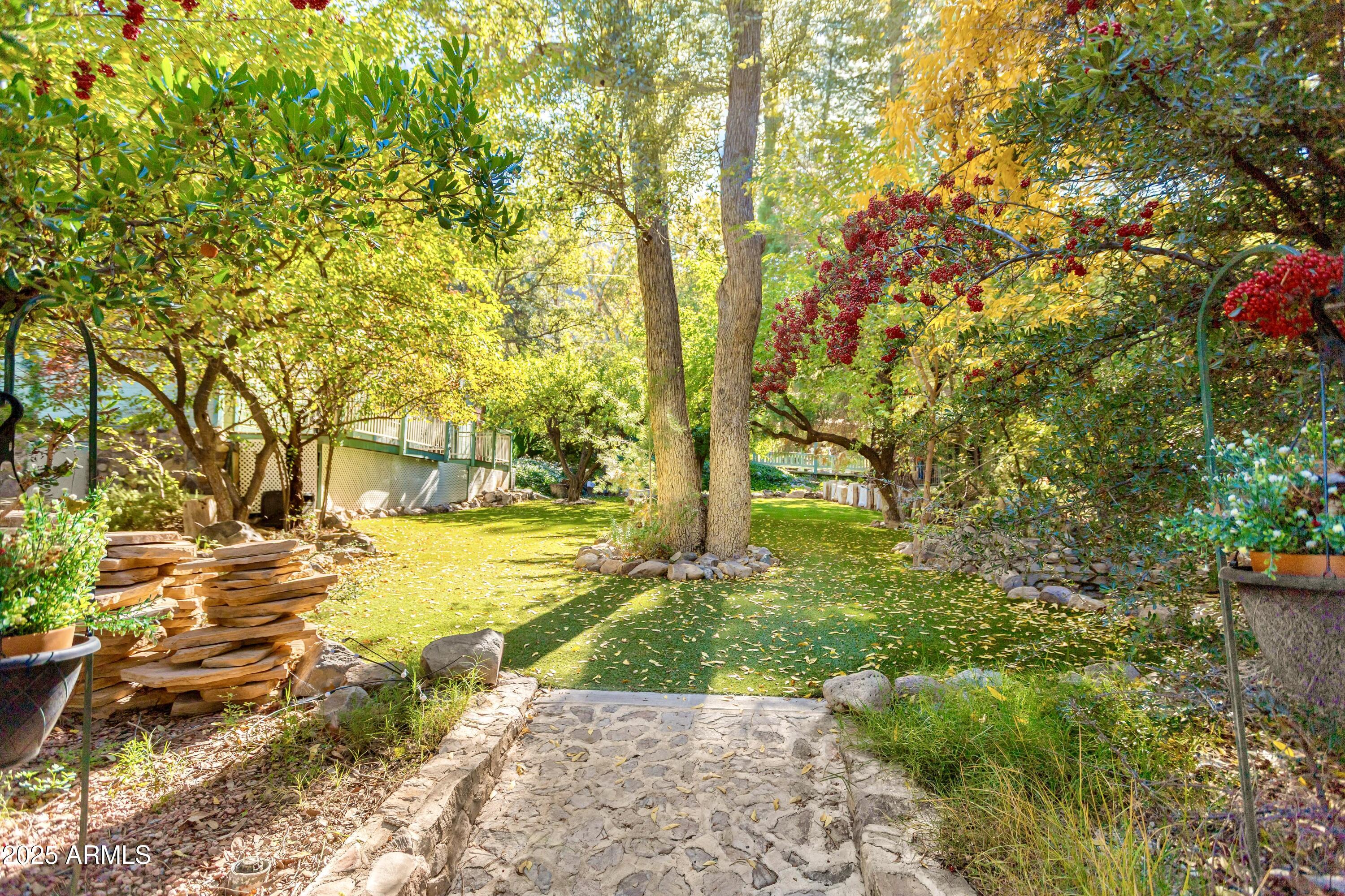 29 E RAMSEY CANYON Road