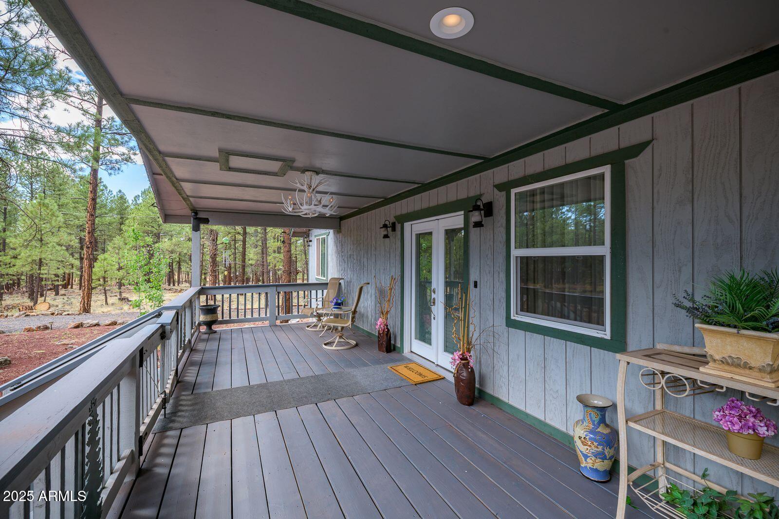 SHERWOOD FOREST ESTATES - Residential