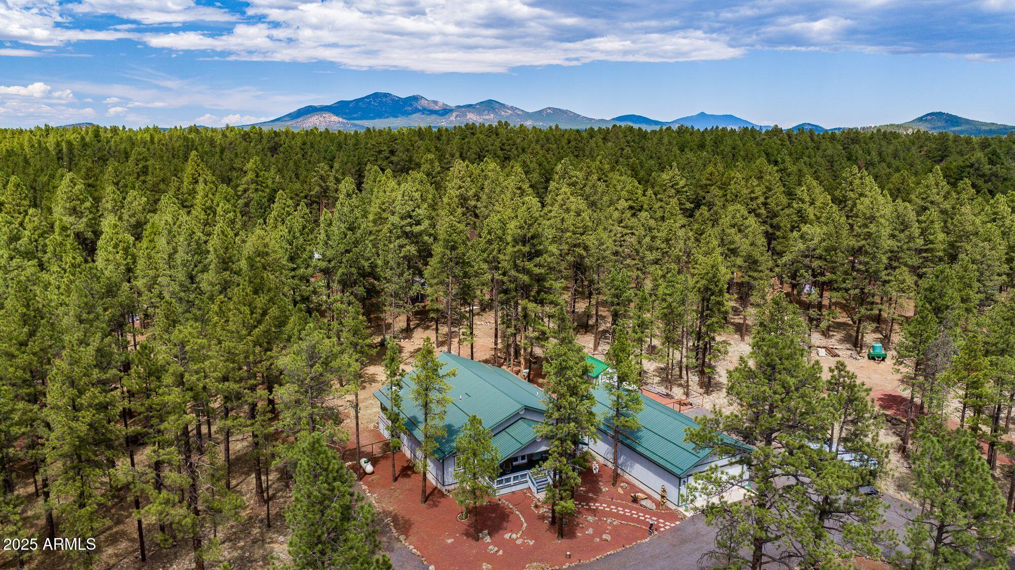 SHERWOOD FOREST ESTATES - Residential