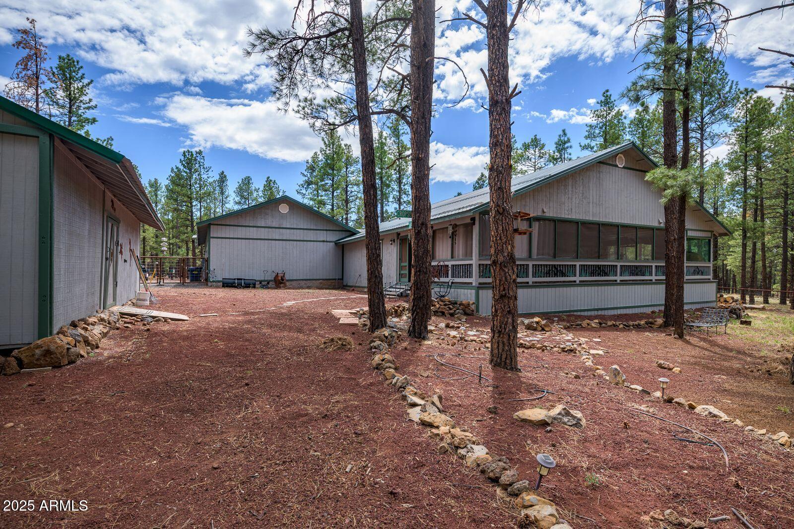 SHERWOOD FOREST ESTATES - Residential