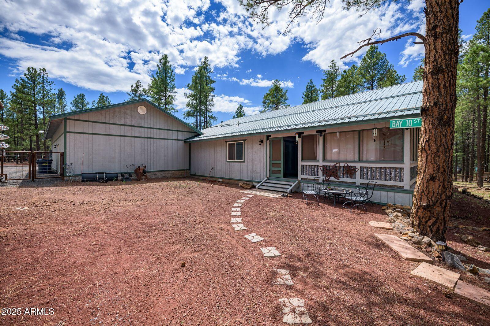 SHERWOOD FOREST ESTATES - Residential