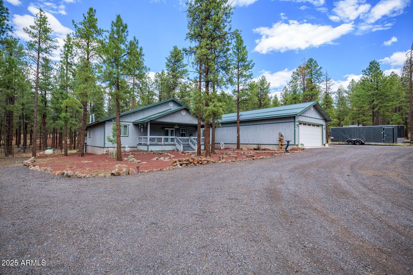 SHERWOOD FOREST ESTATES - Residential