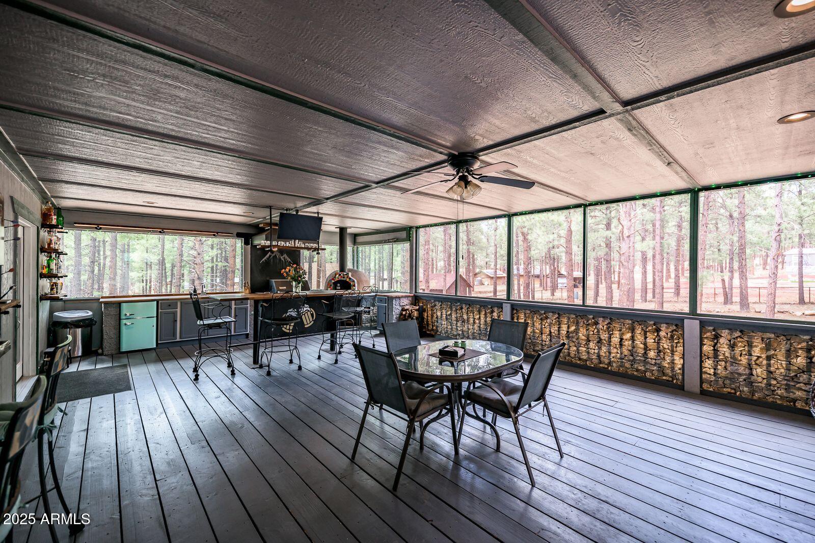 SHERWOOD FOREST ESTATES - Residential