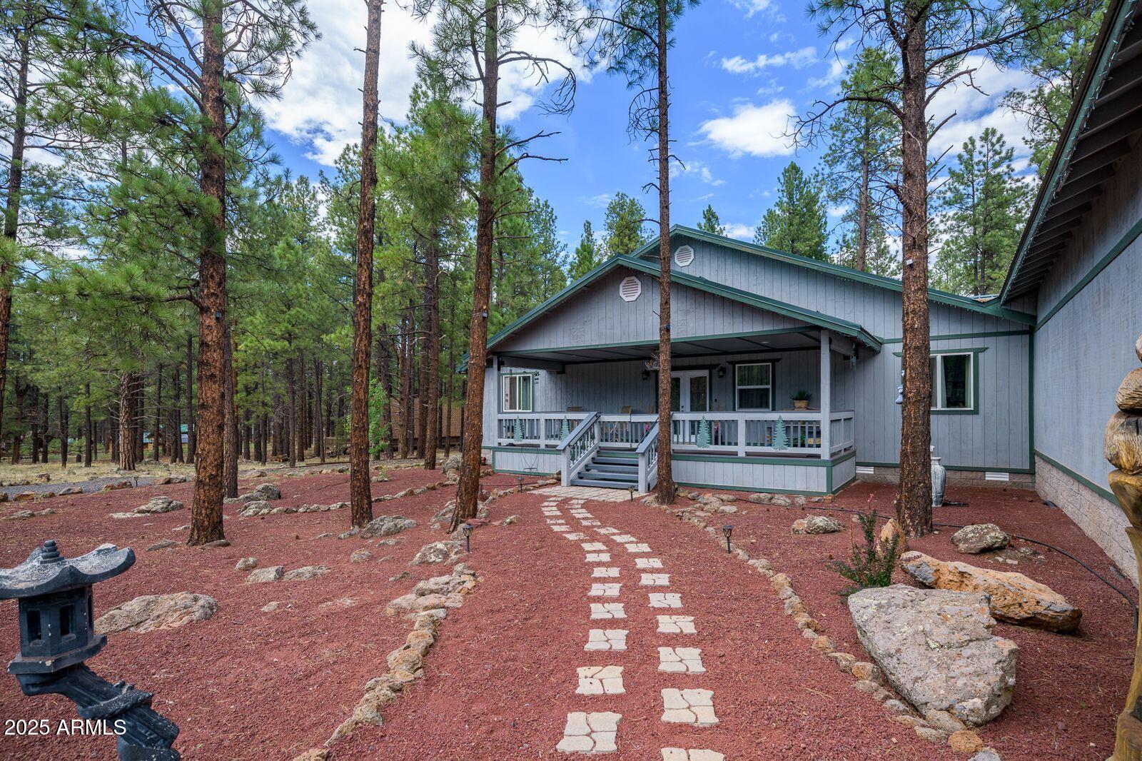 SHERWOOD FOREST ESTATES - Residential