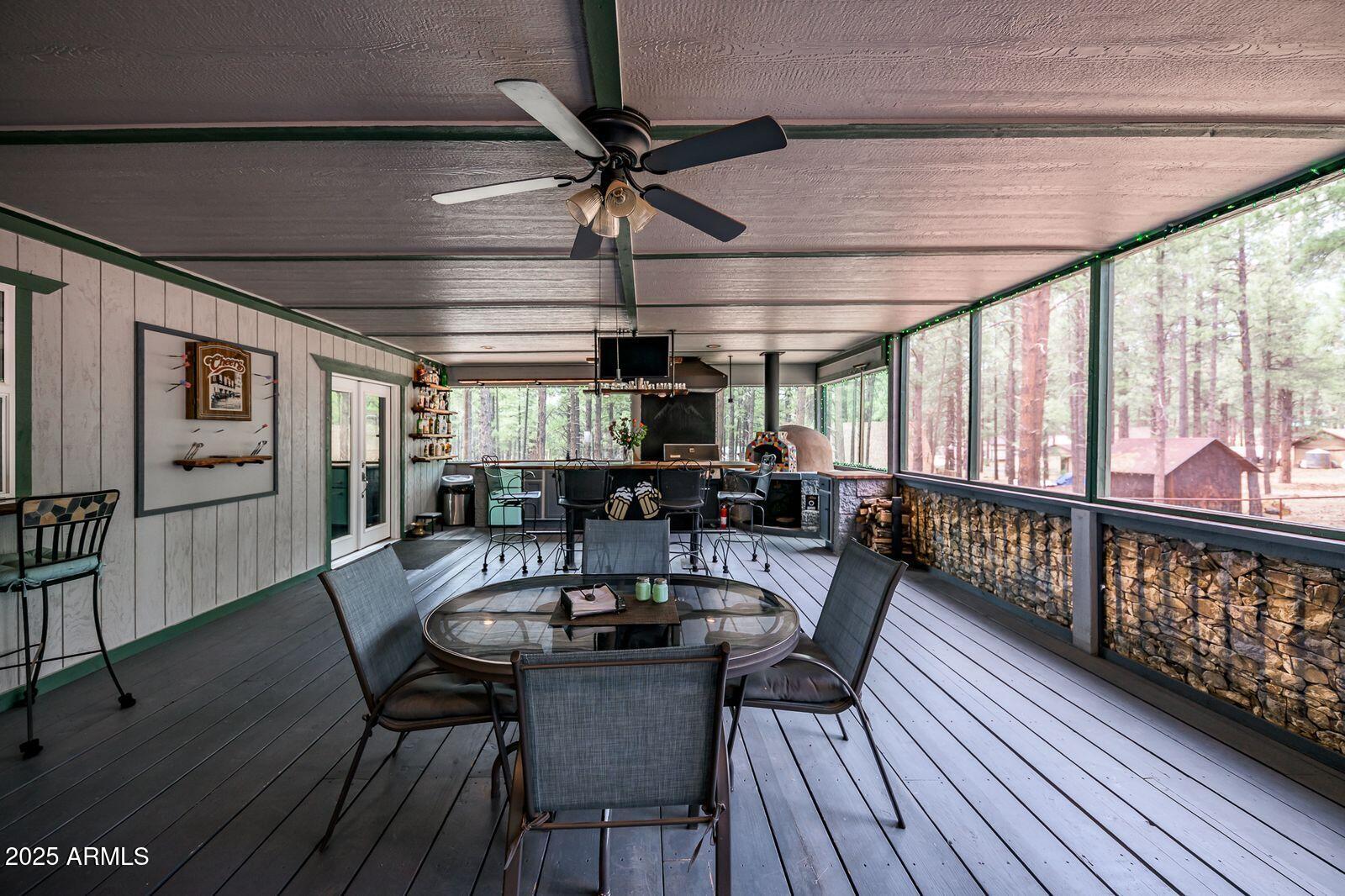 SHERWOOD FOREST ESTATES - Residential