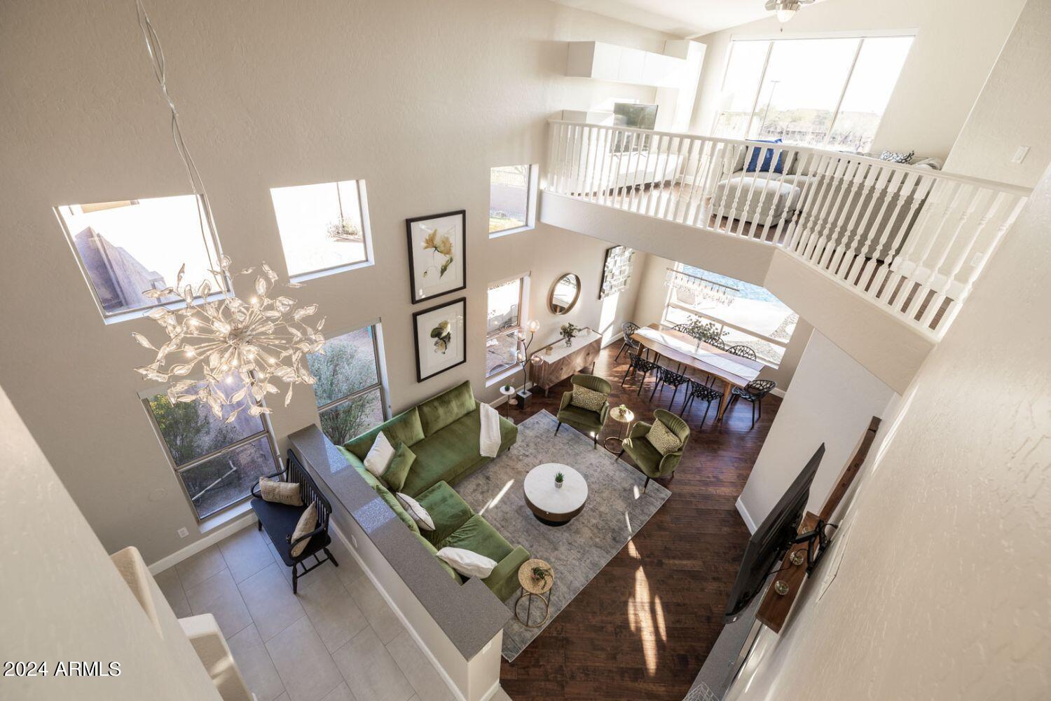 3055 N RED Mountain 212