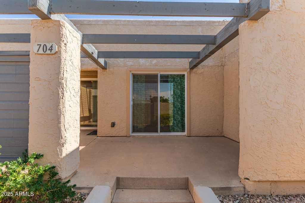 Photo of 704 S Lebanon Lane, Tempe, AZ 85288 (MLS # 6908657)