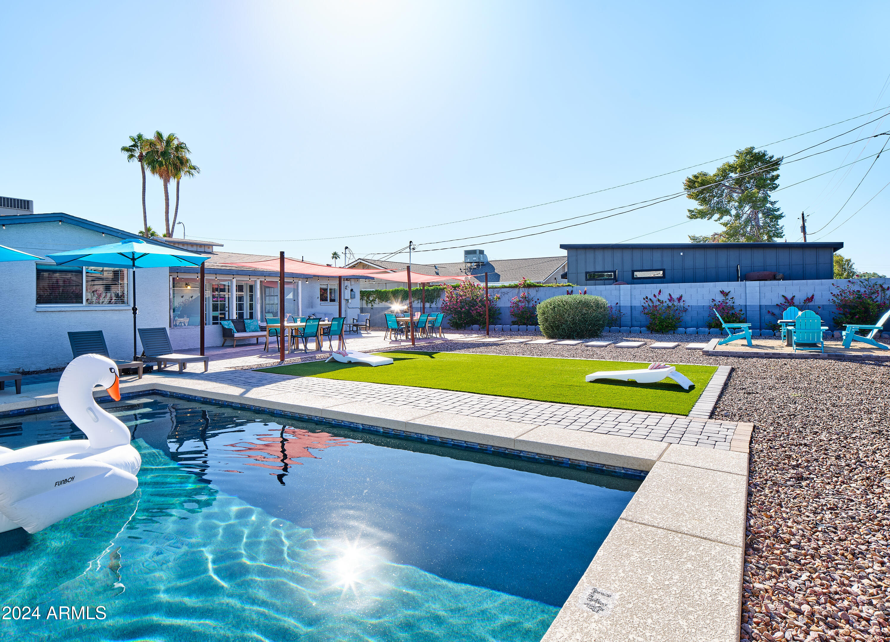 8444 E PICCADILLY Road