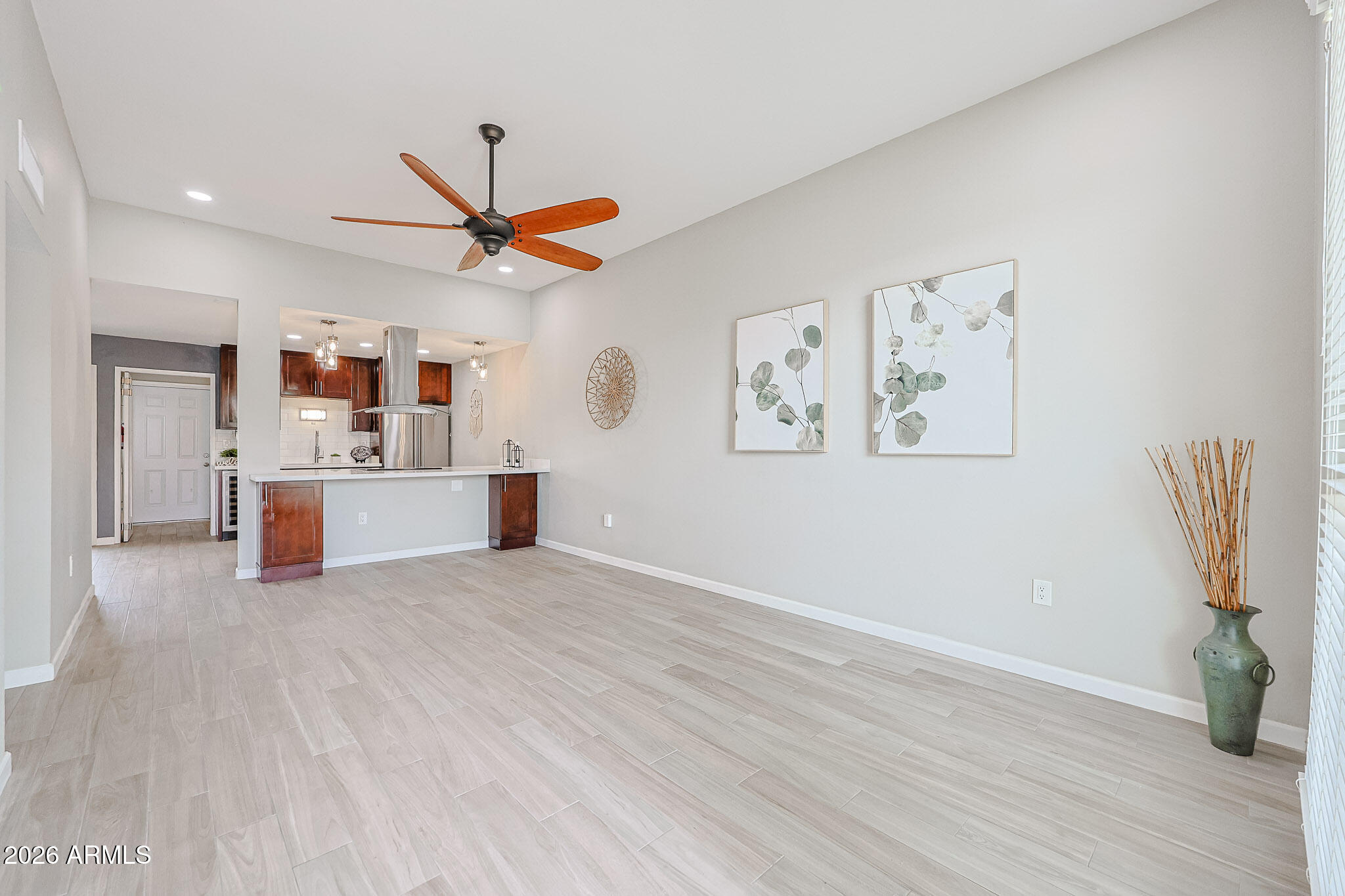 9908 W ROYAL OAK Road