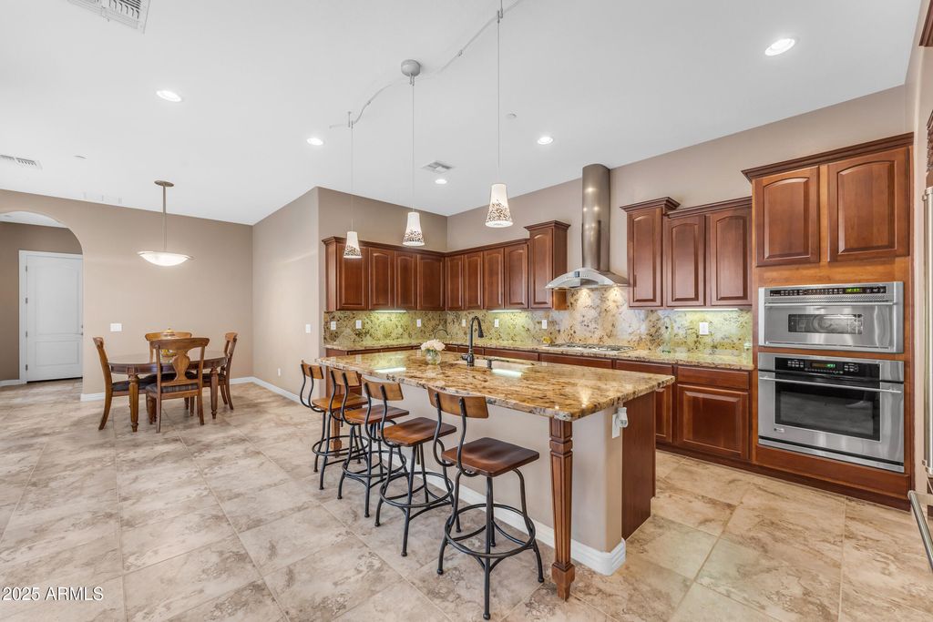 Photo of 790 E Sunburst Lane, Tempe, AZ 85284 (MLS # 6884036)