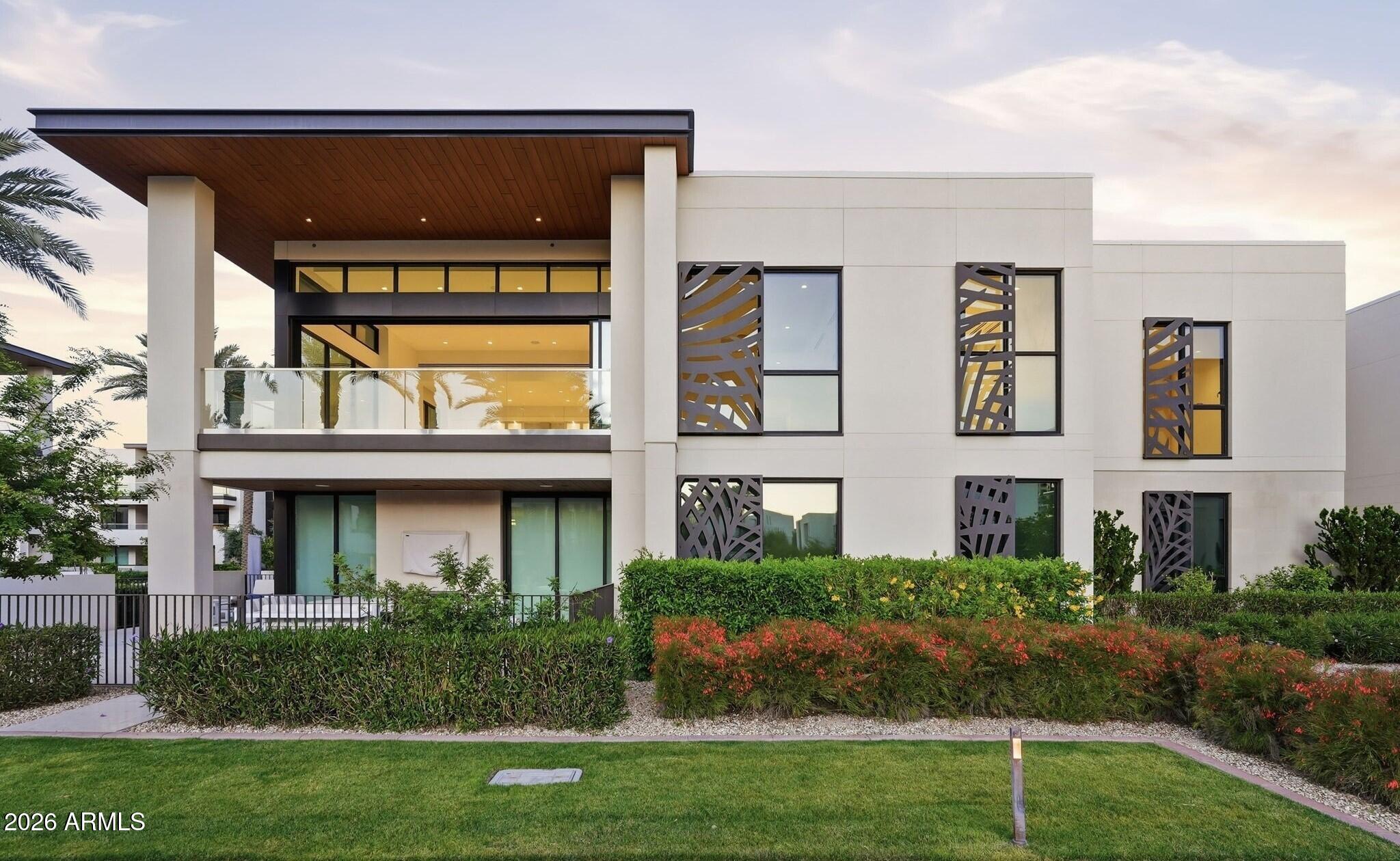 6587 N PALMERAIE Boulevard 2041