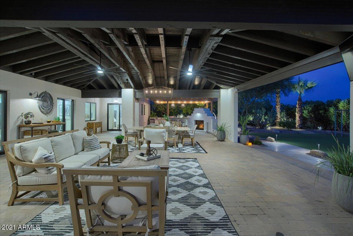 DESERT WIND - Residential
