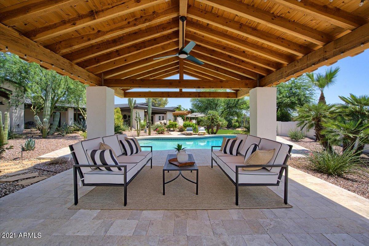 DESERT WIND - Residential