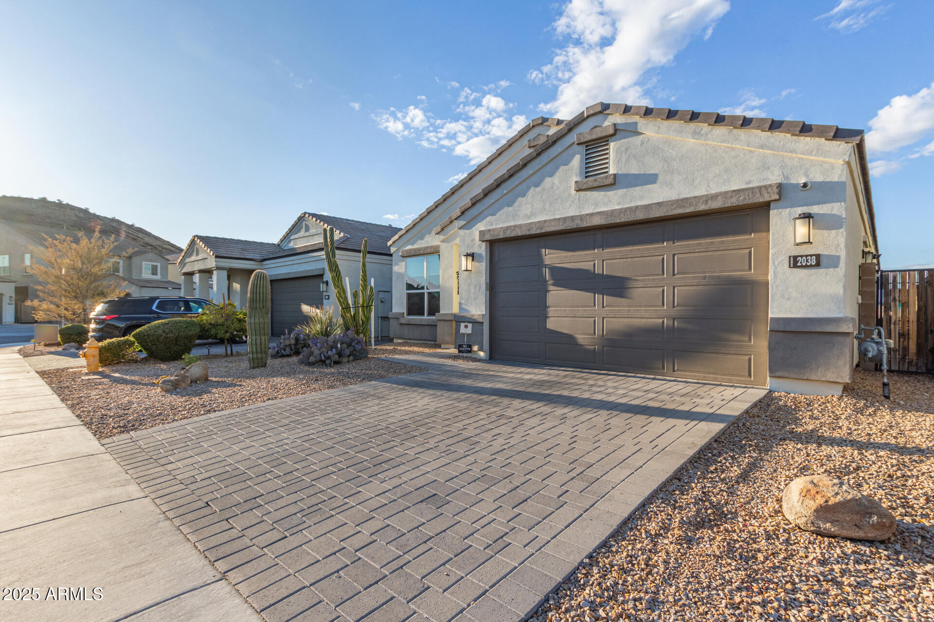 2038 E DRY WOOD Road
