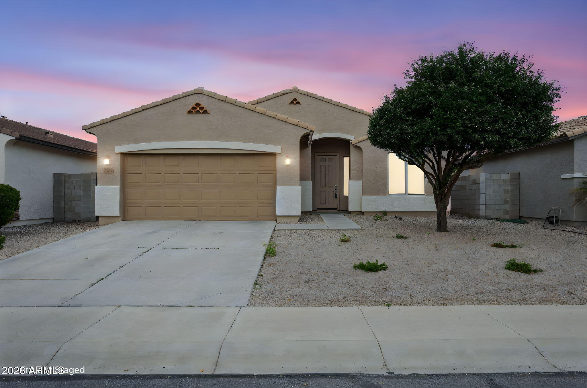 1656 W LOEMANN Drive