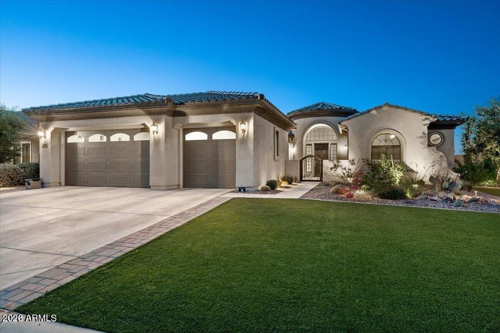 Photo of 2538 E Ravenswood Drive, Gilbert, AZ 85298 (MLS # 7028785)