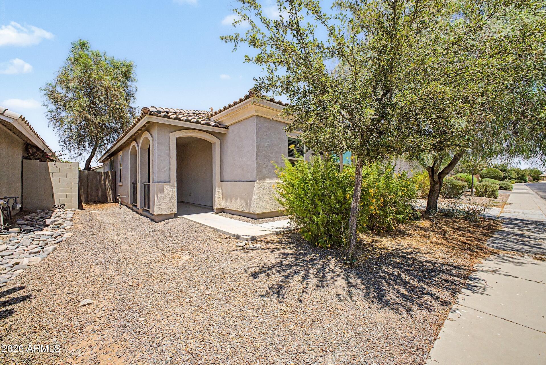 40708 W WALKER Way