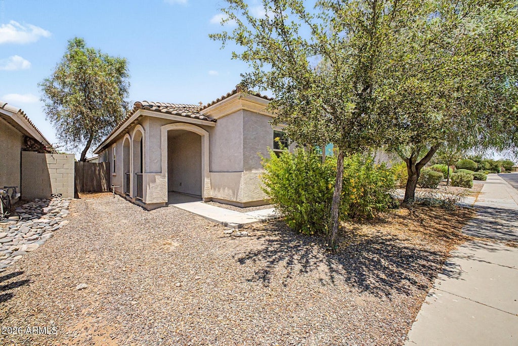 Photo of 40708 W Walker Way, Maricopa, AZ 85138 (MLS # 7043236)