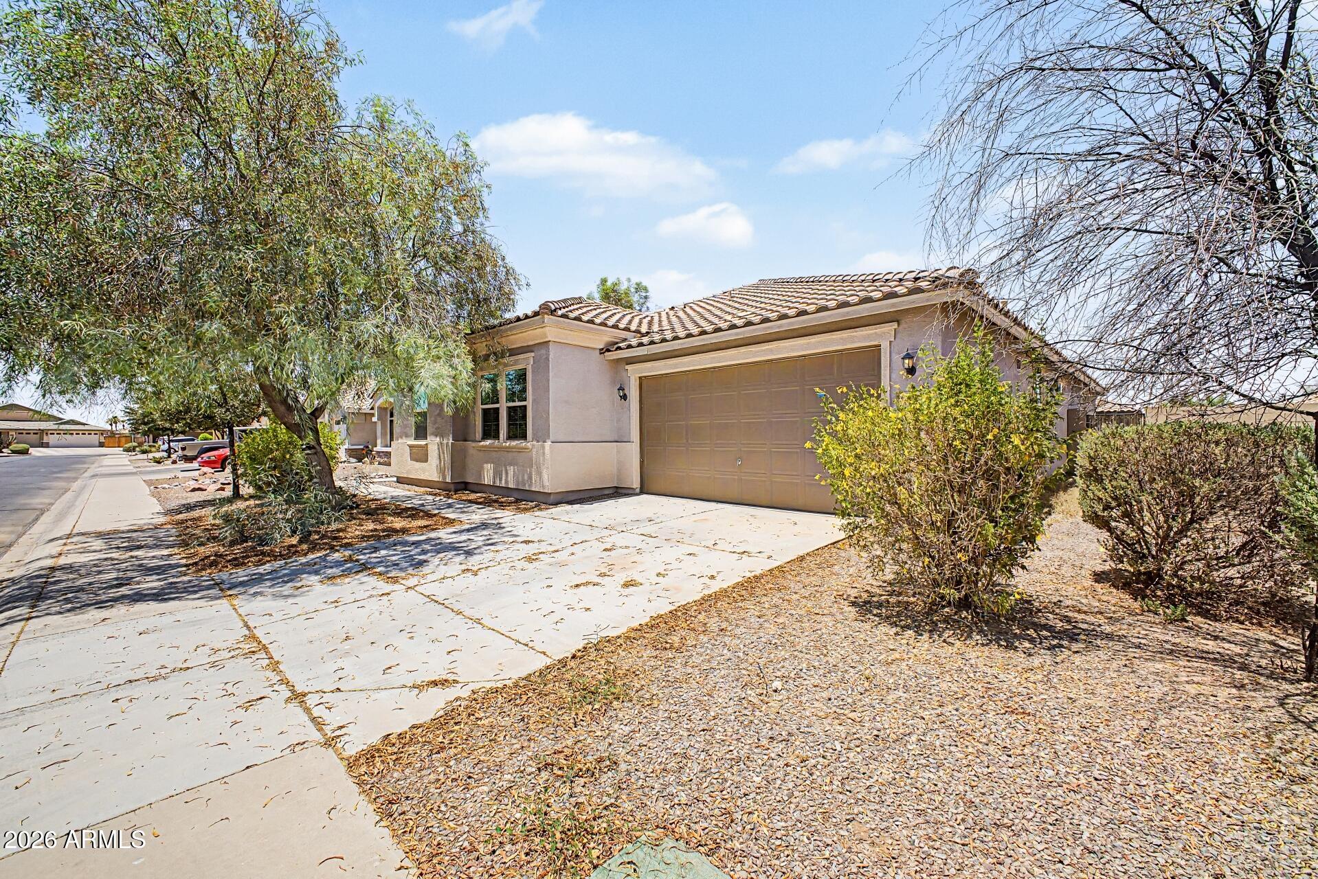 40708 W WALKER Way