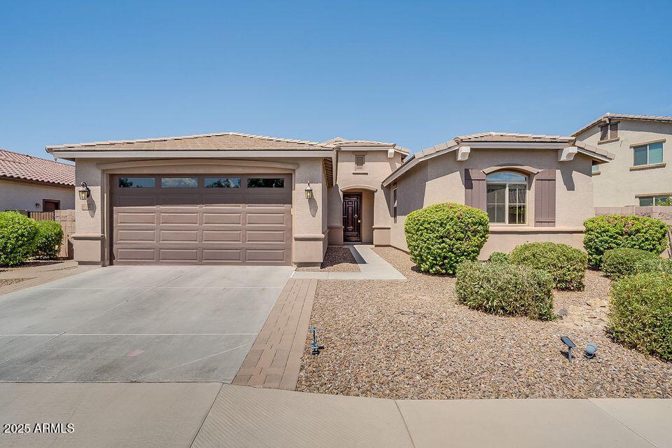 712 W SAN CARLOS Way