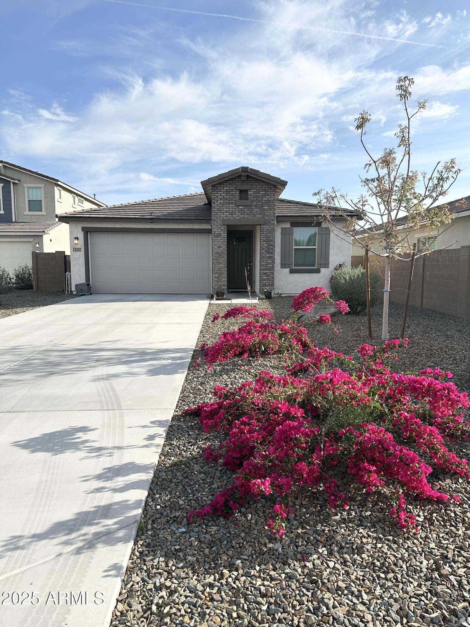 13317 W Dale Lane