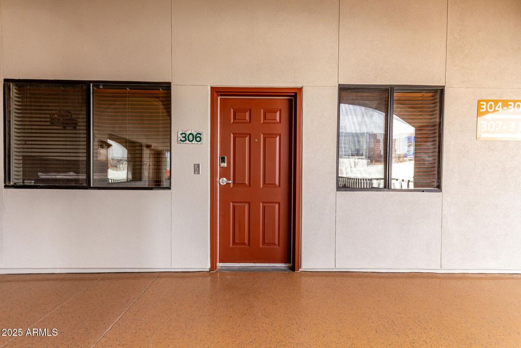 Photo of 424 S 2nd Street #306, Phoenix, AZ 85004 (MLS # 6866042)