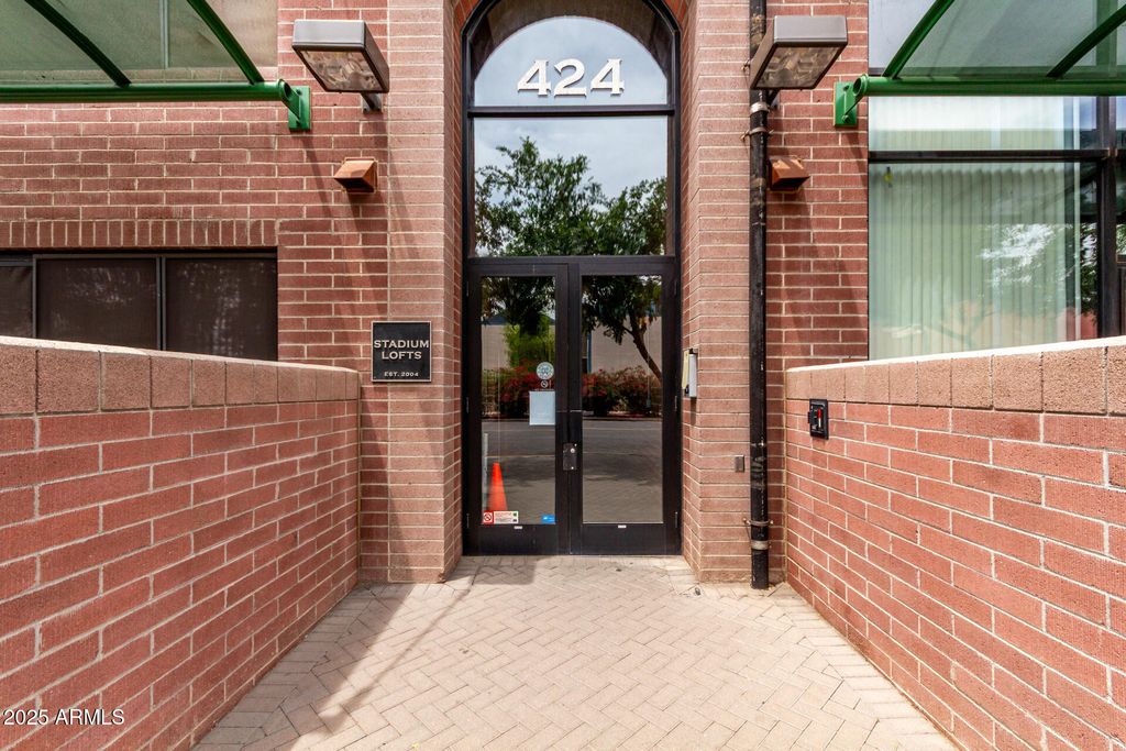 Photo of 424 S 2nd Street #306, Phoenix, AZ 85004 (MLS # 6866042)