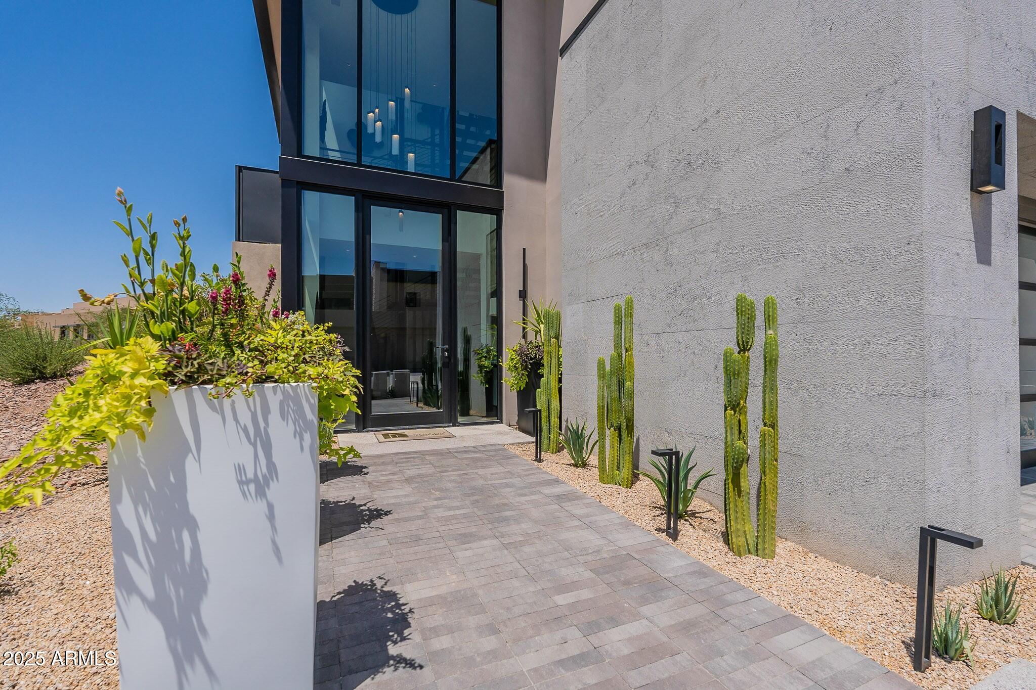4934 N ASCENT Drive