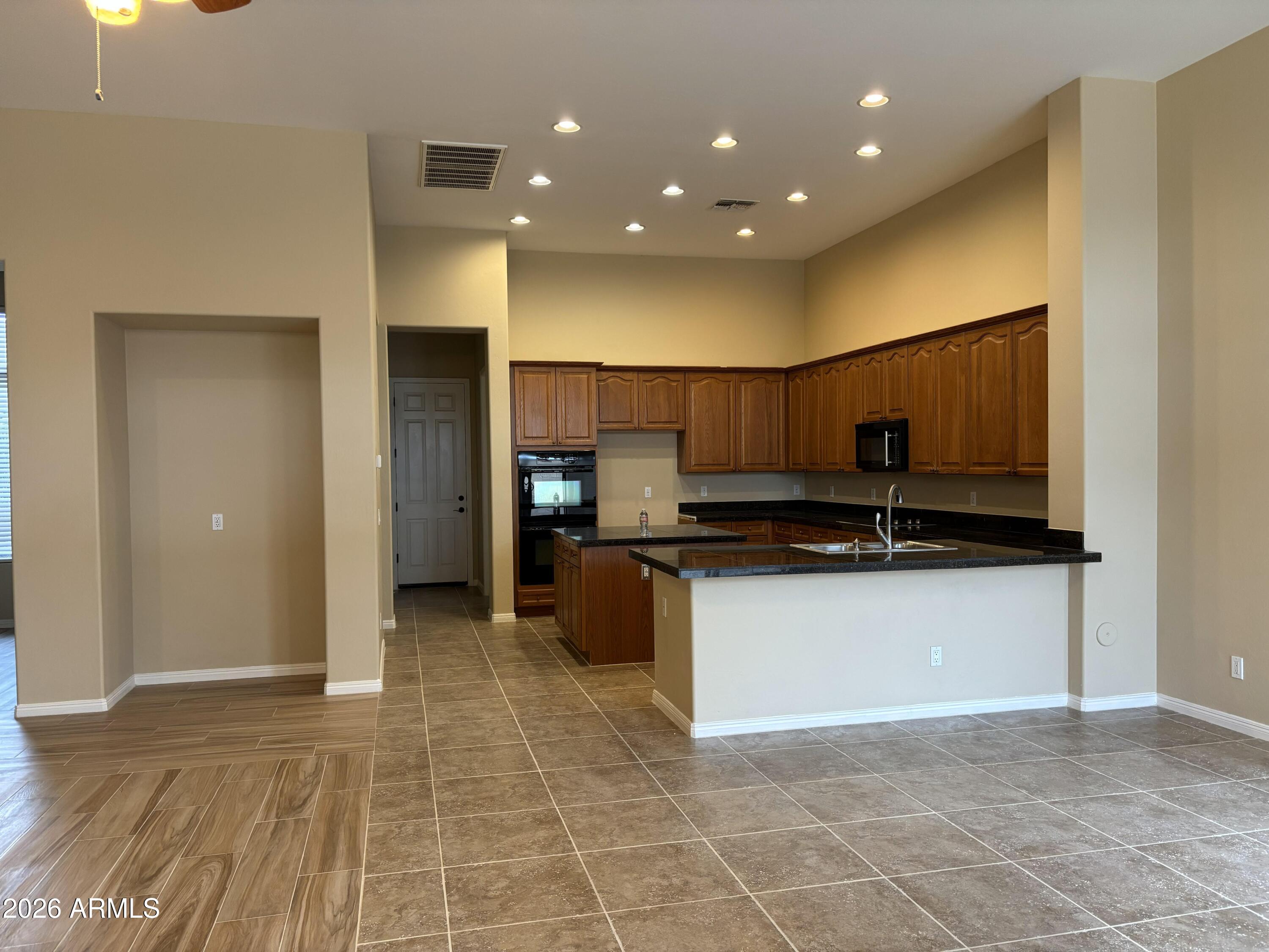 PARCEL 27-B AT SUPERSTITION FOOTHILLS - Residential