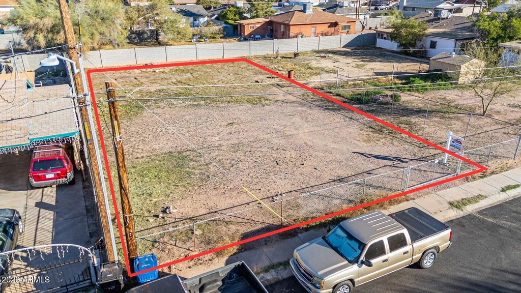 Photo of 2332 E Maryland Drive #0, Tempe, AZ 85288 (MLS # 6971239)