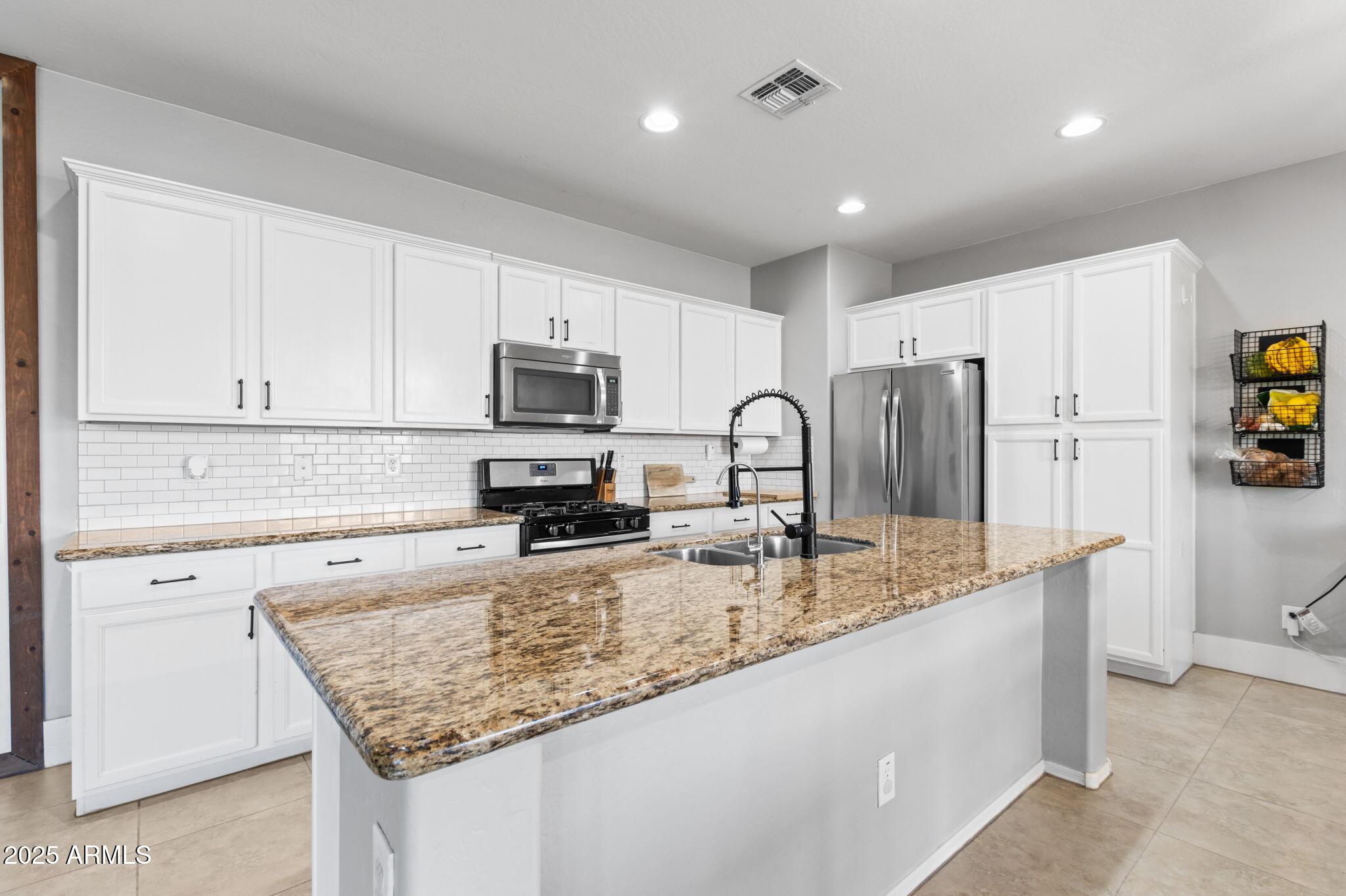 21288 E VIA DEL SOL --