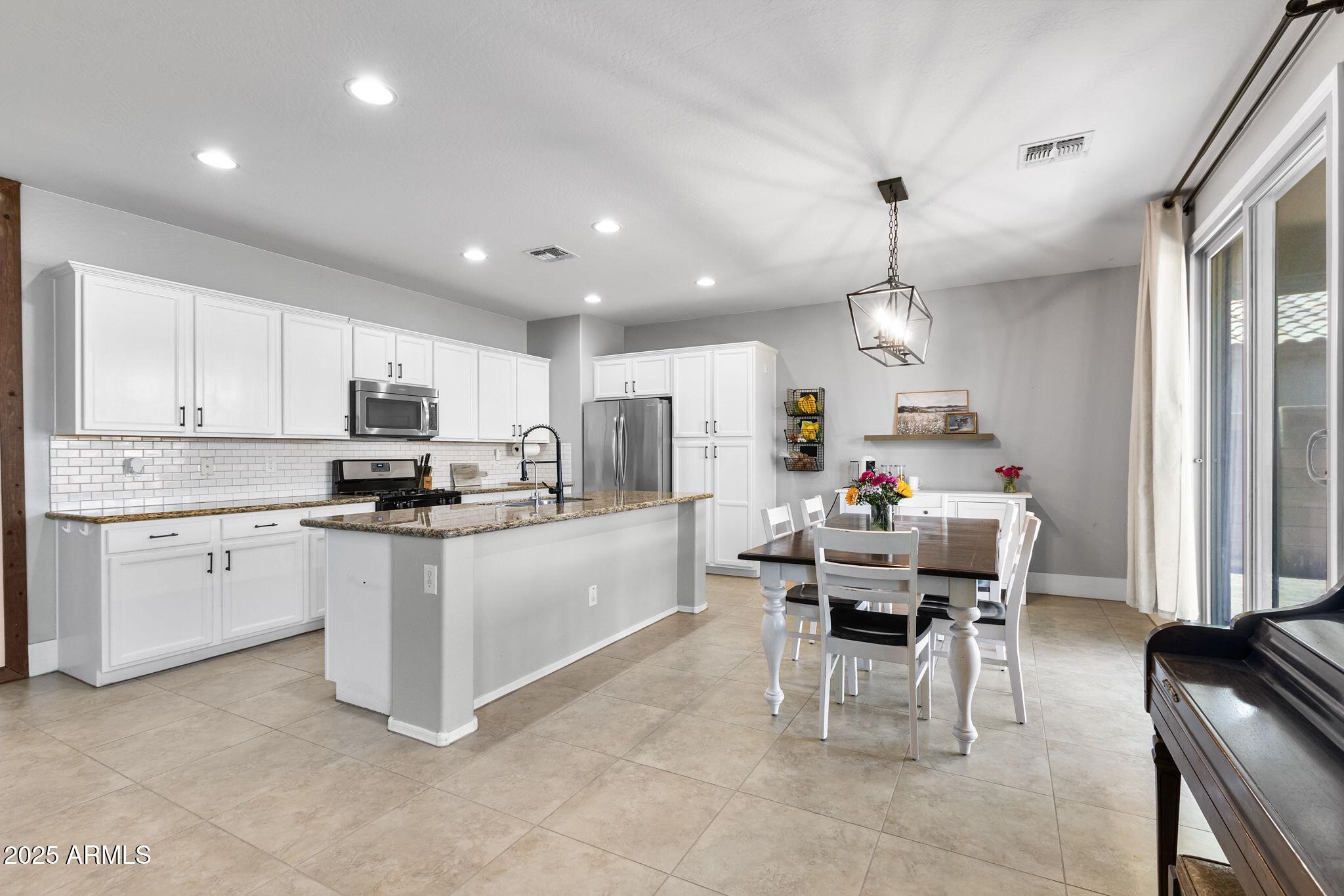 21288 E VIA DEL SOL --