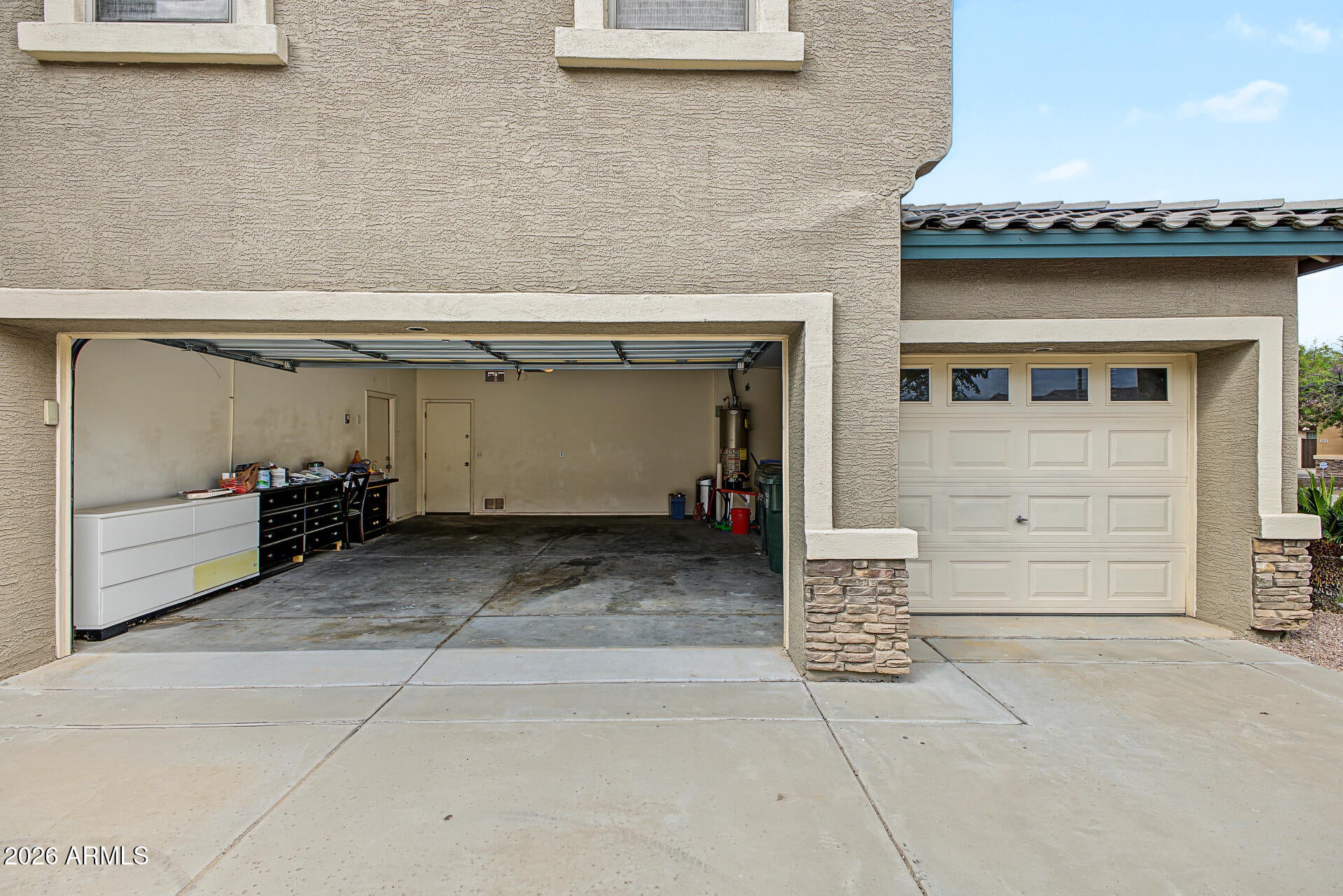4805 W ALICIA Drive