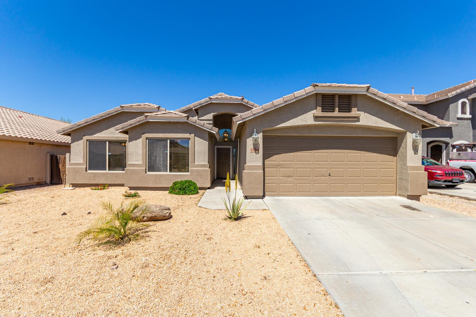 1238 W Dana Drive