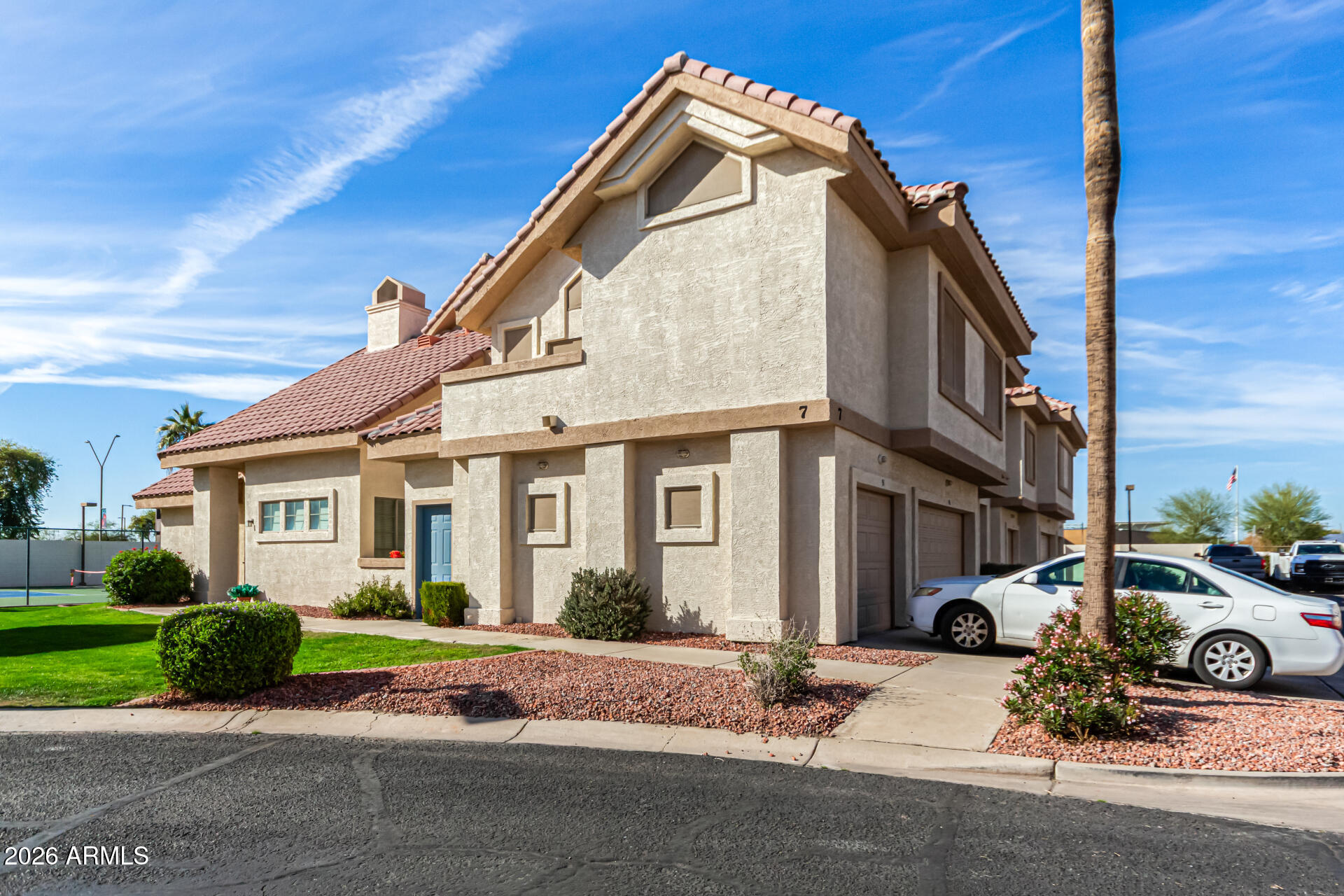 2801 N LITCHFIELD Road 51