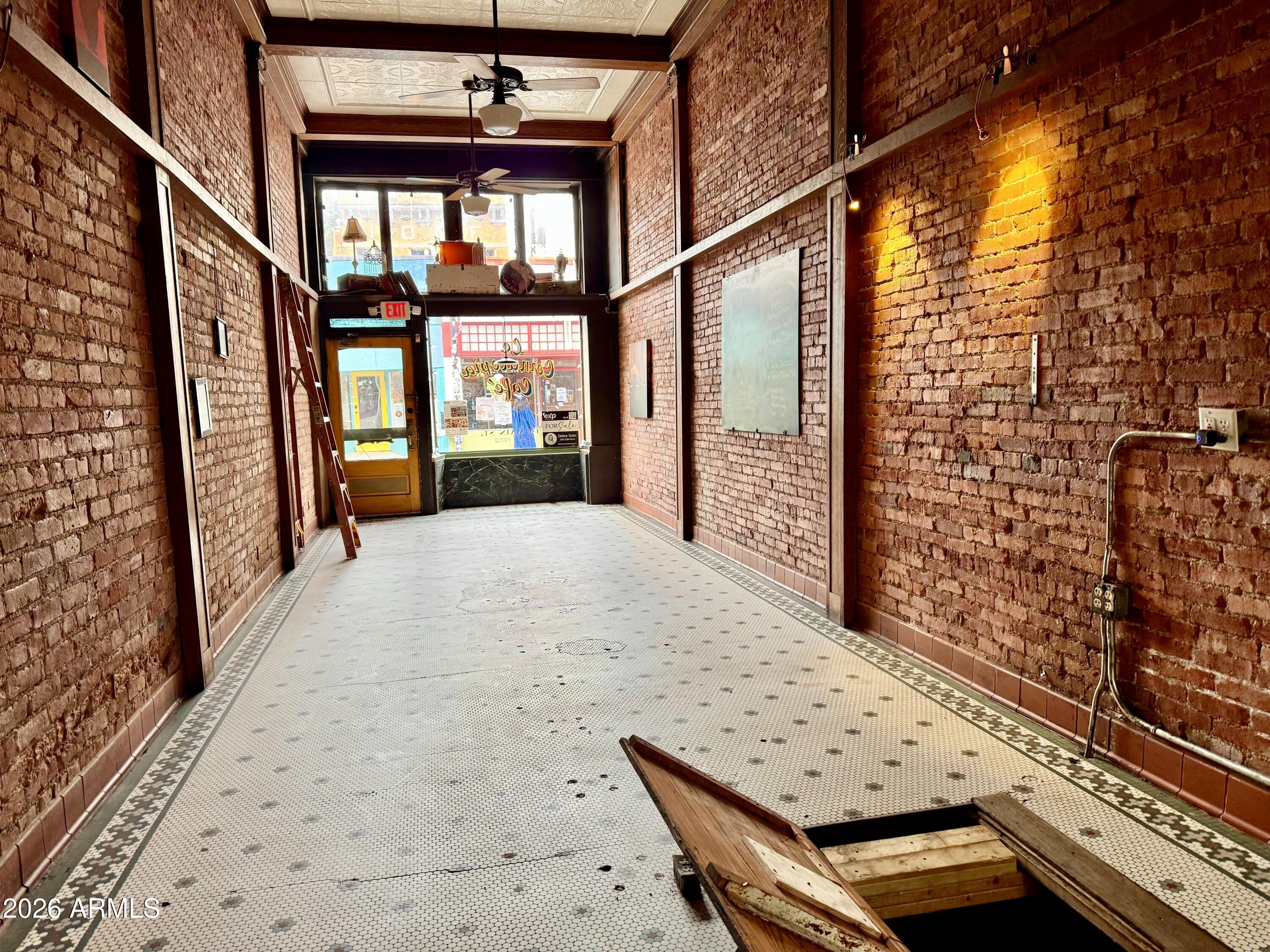 HISTORIC OLD BISBEE - Commercial Sale