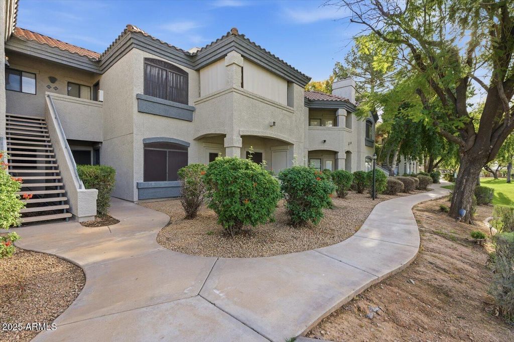 Photo of 15095 N Thompson Peak Parkway #1095, Scottsdale, AZ 85260 (MLS # 6959115)