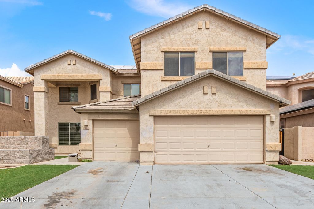 Photo of 13304 W Stella Lane, Litchfield Park, AZ 85340 (MLS # 6862820)