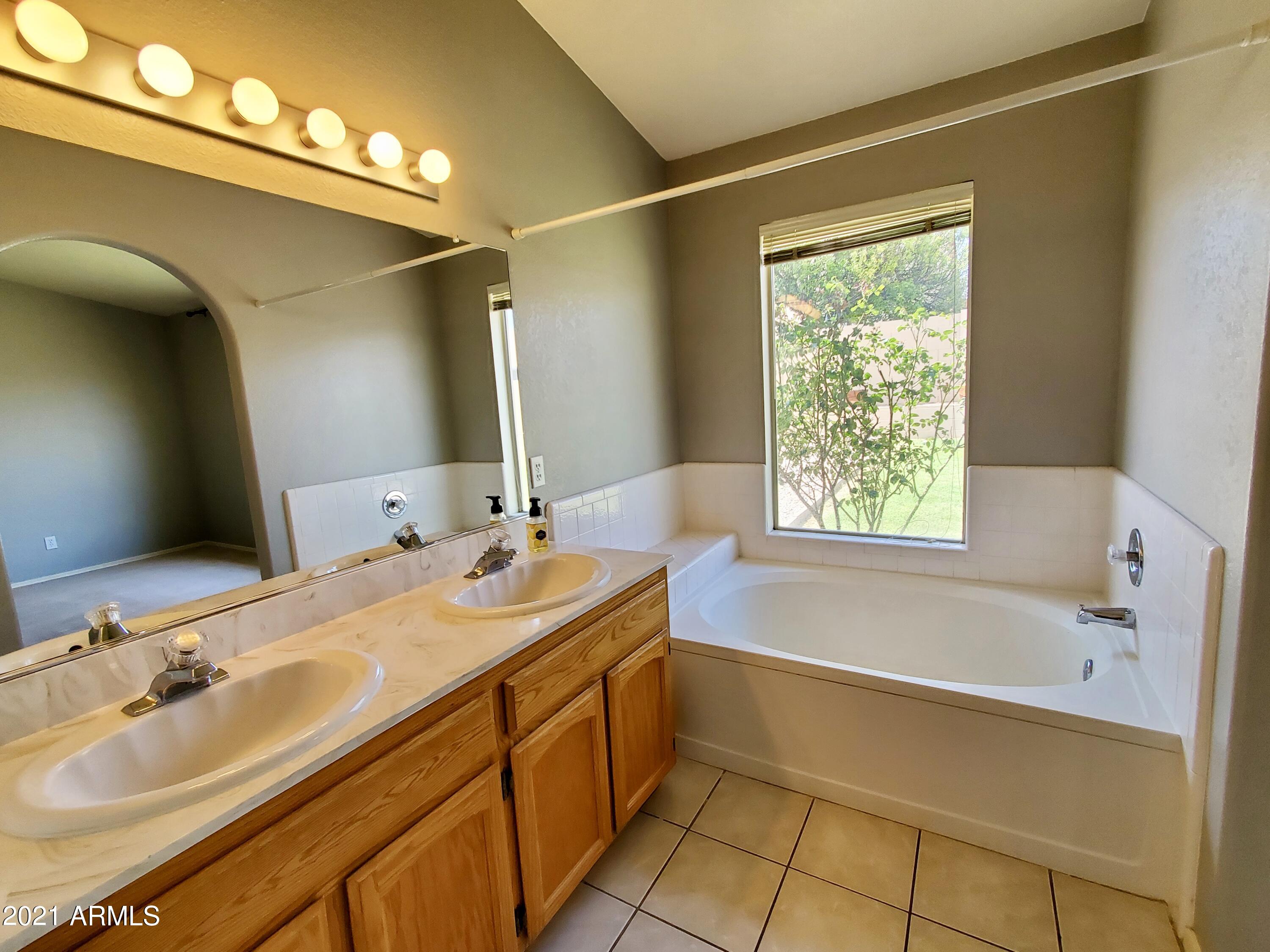 MOUNTAIN RIDGE PHASE 2 - Residential