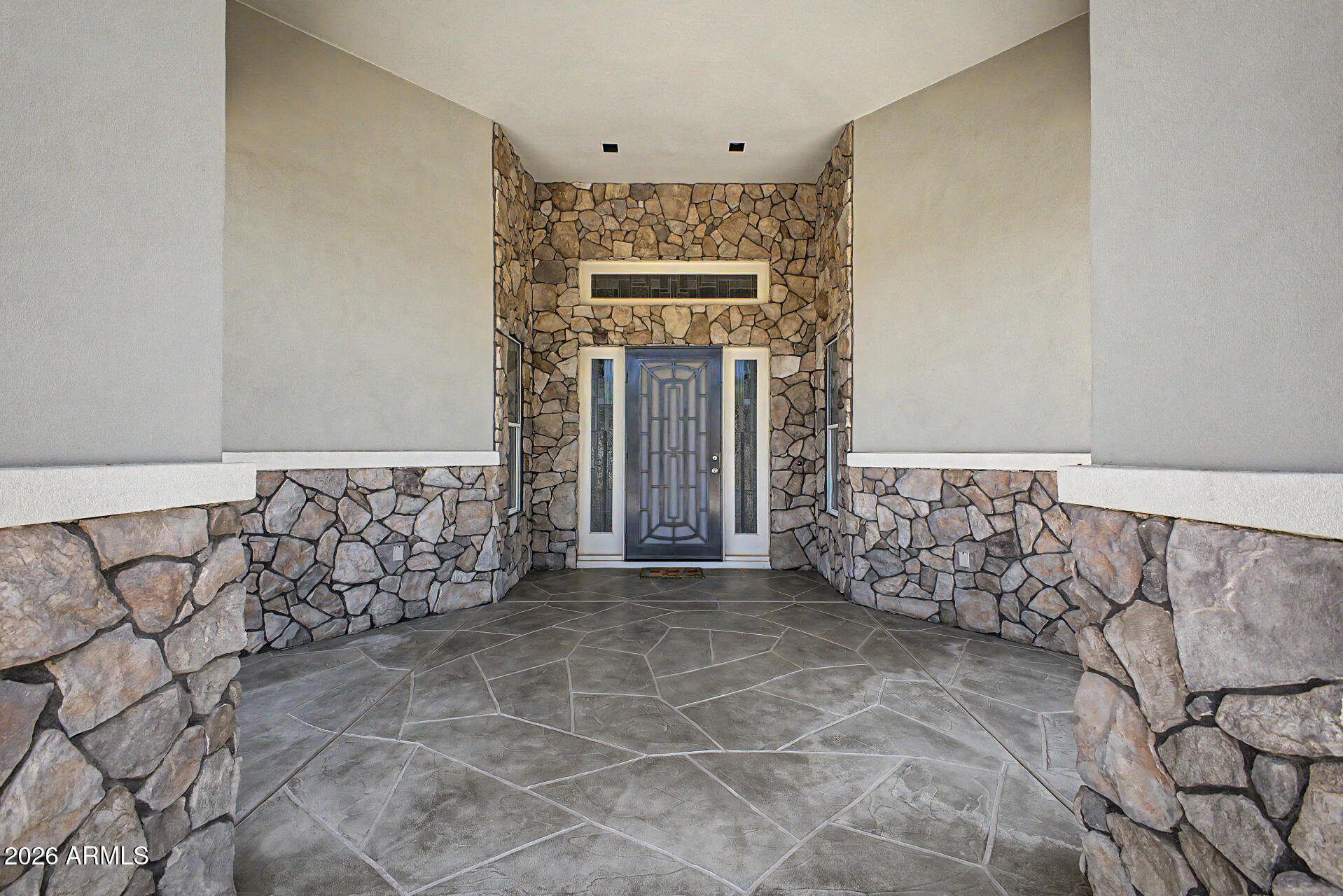 4753 W FALLEN LEAF Lane