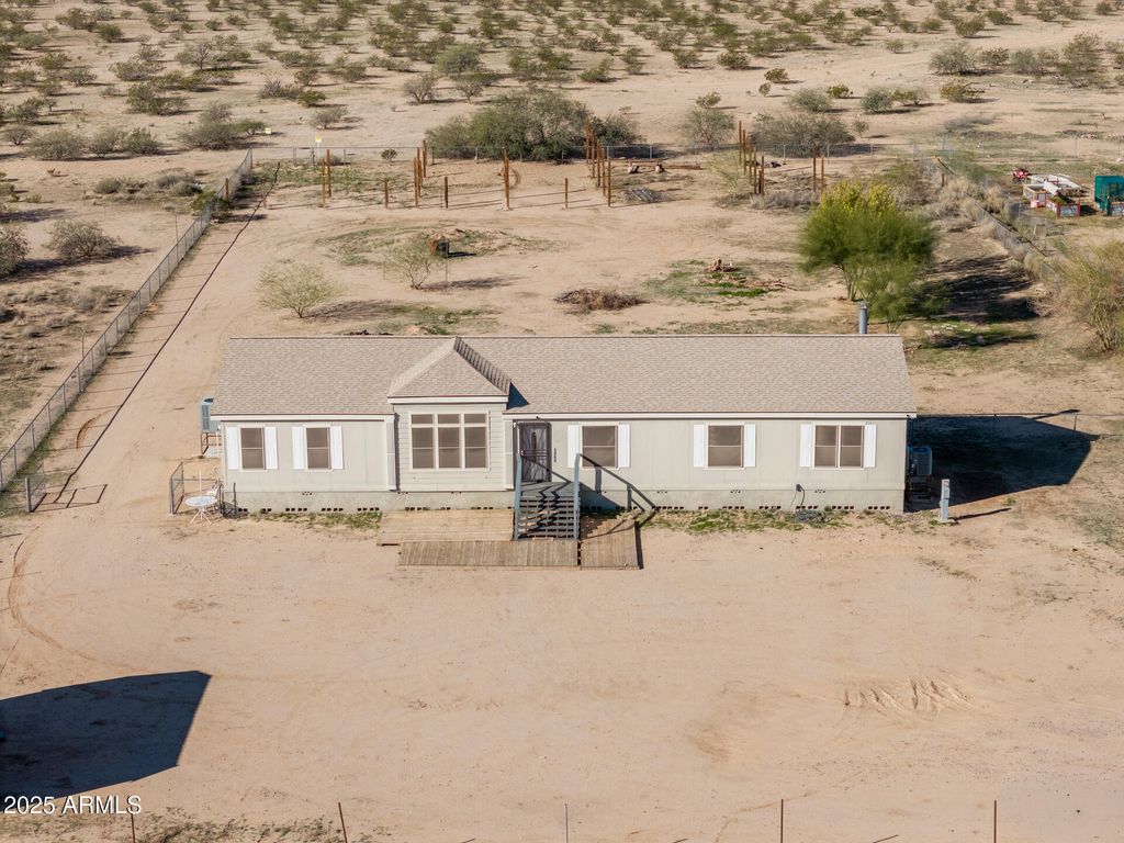 Photo of 5068 S Coyote Lane, Casa Grande, AZ 85193 (MLS # 6957423)