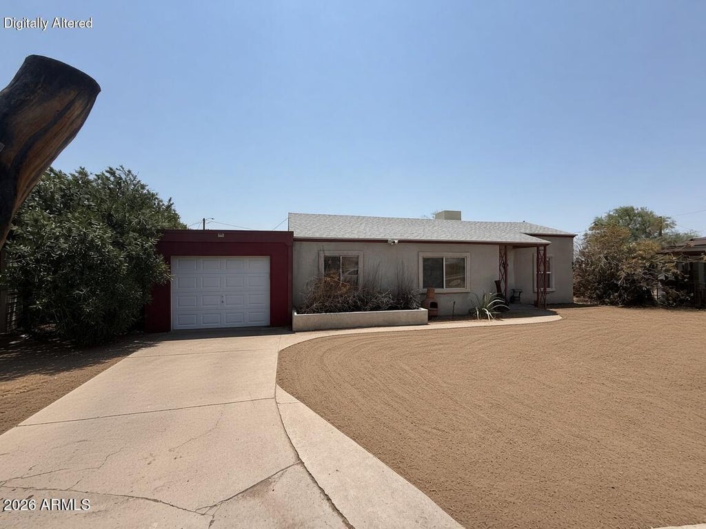 Photo of 109 N Los Robles Drive, Goodyear, AZ 85338 (MLS # 7066724)