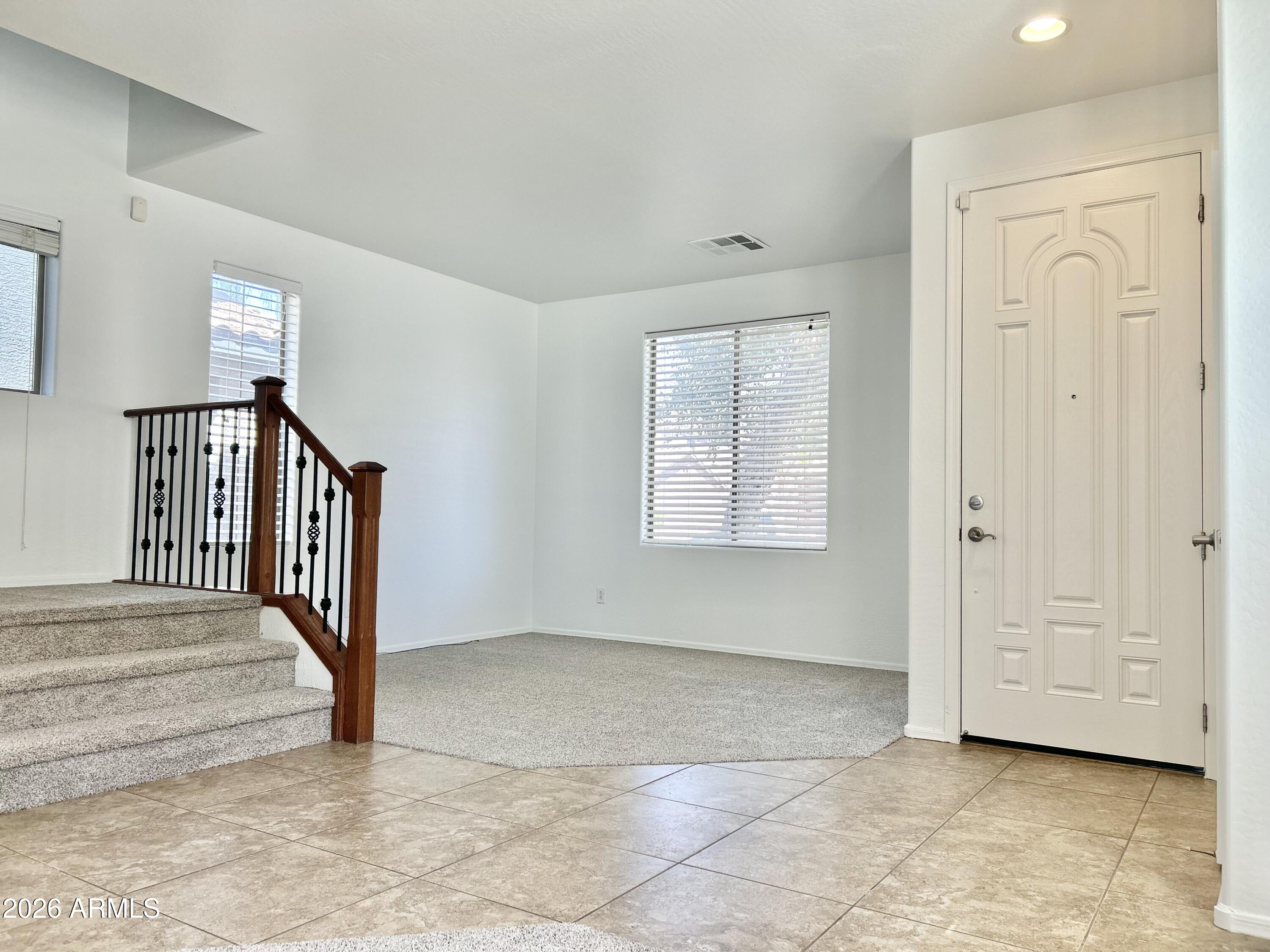 3317 E CARLA VISTA Drive