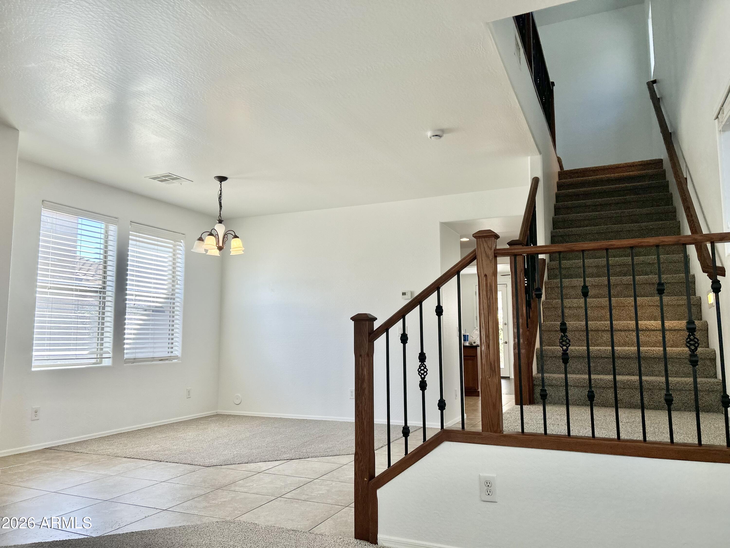 3317 E CARLA VISTA Drive