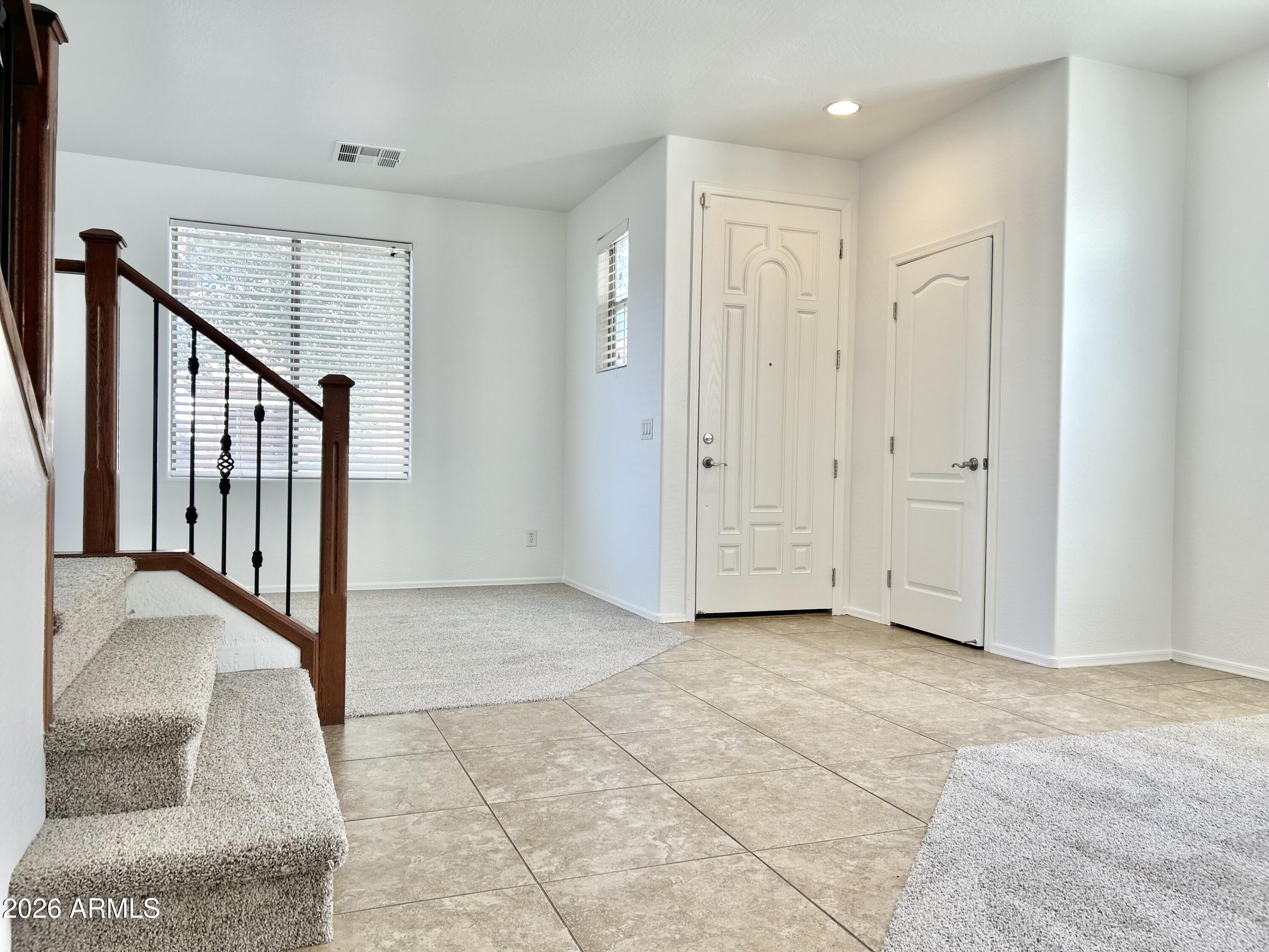 3317 E CARLA VISTA Drive