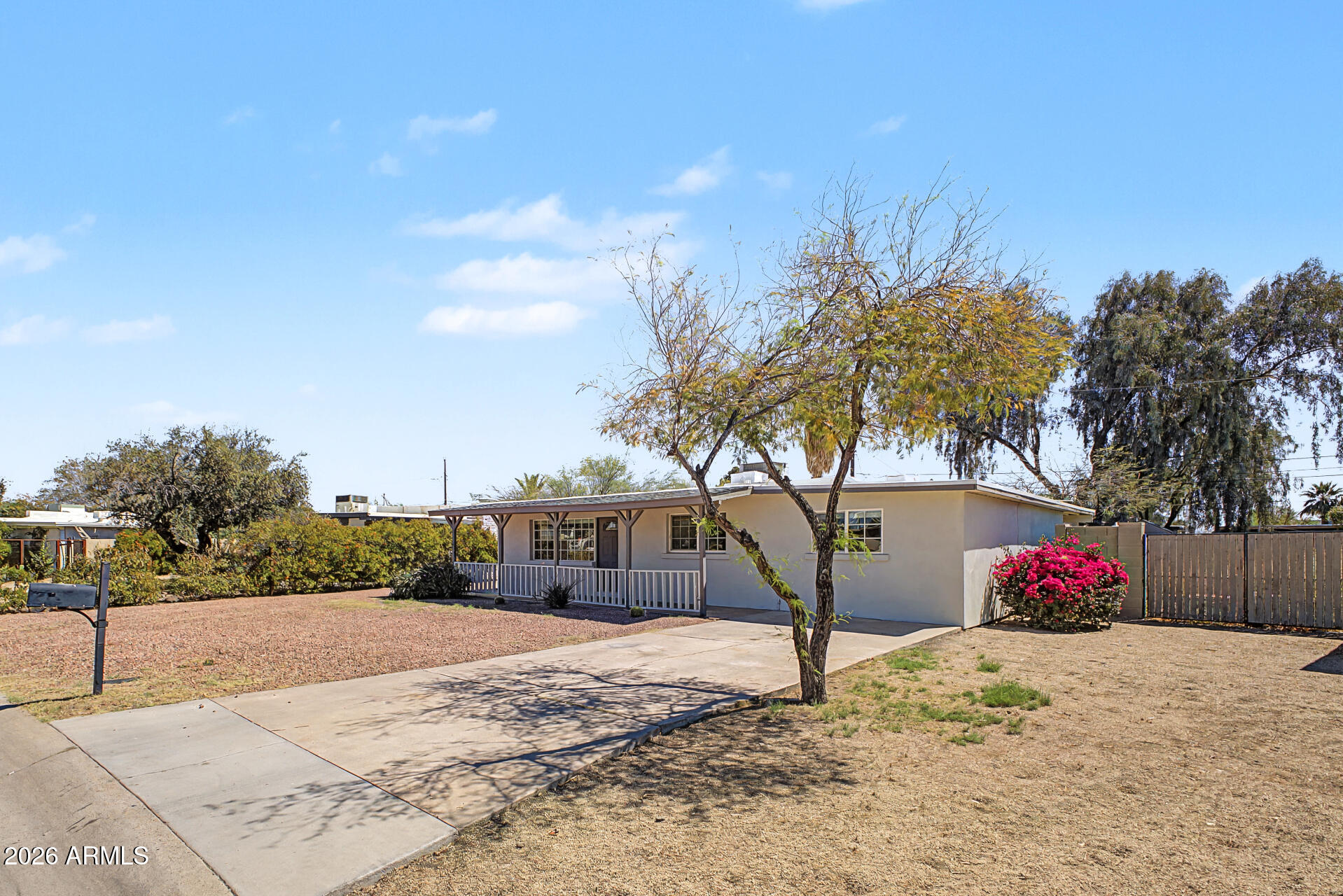 8027 E CORONADO Road