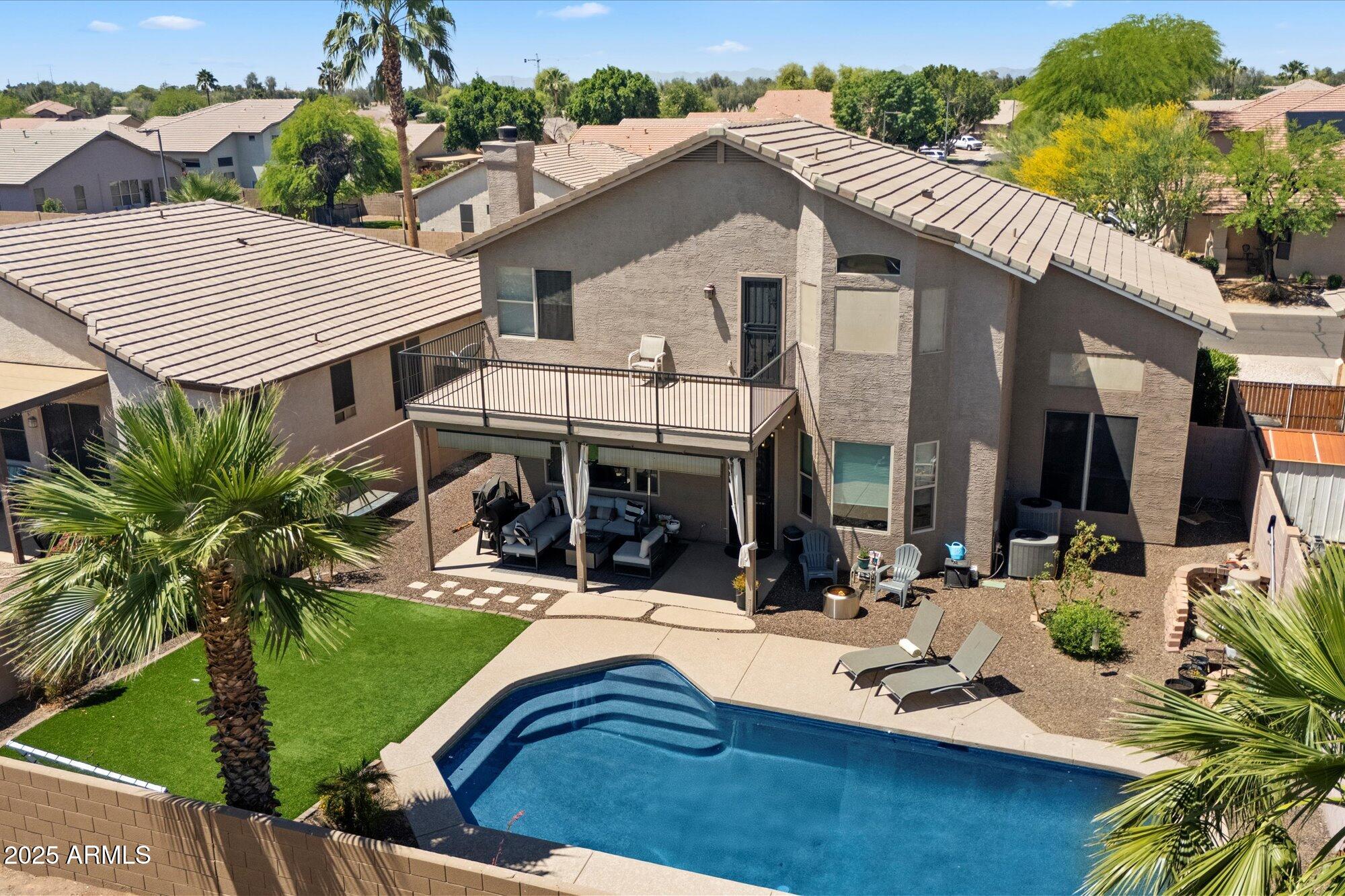 1089 N ARROYO Lane