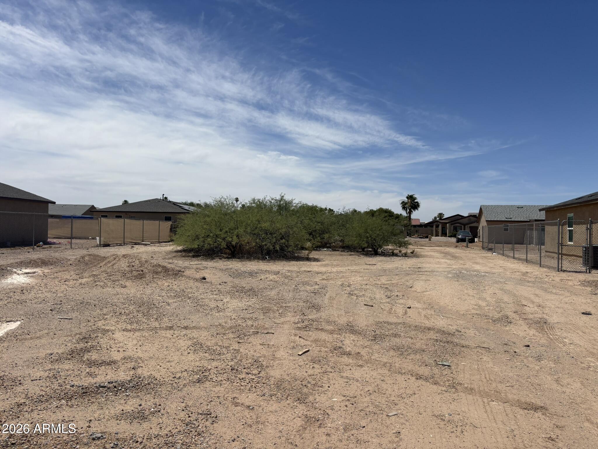 ARIZONA CITY UNIT TEN - Land