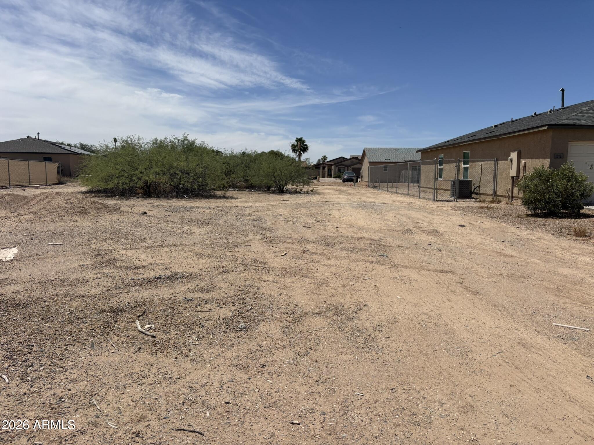 ARIZONA CITY UNIT TEN - Land